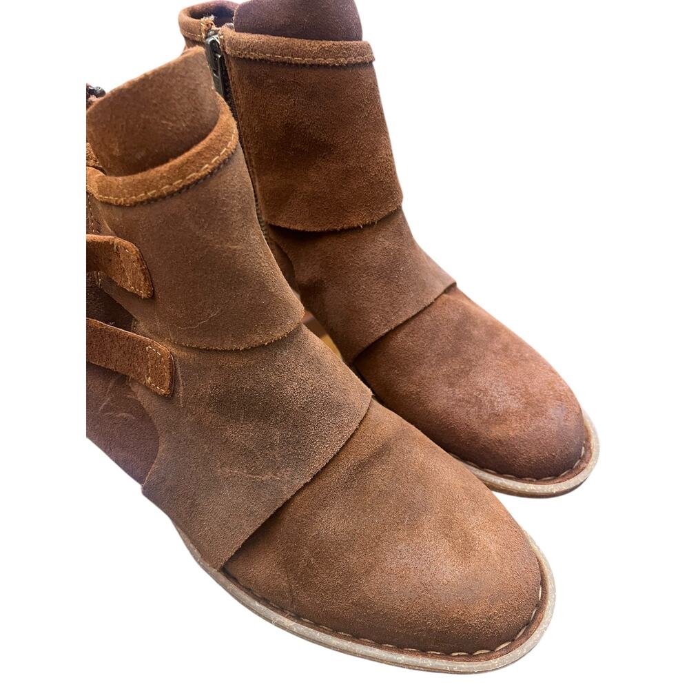 Born MORAGA Distressed Suede Booties Buckle Ankle Boot | Sz 9 Brown NEW - Picture 9 of 16
